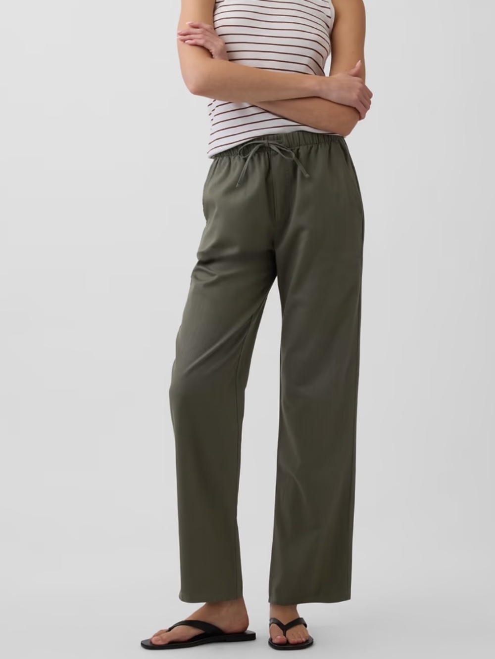 Gap Factory Green [Item] – Size Medium – Like New 💚